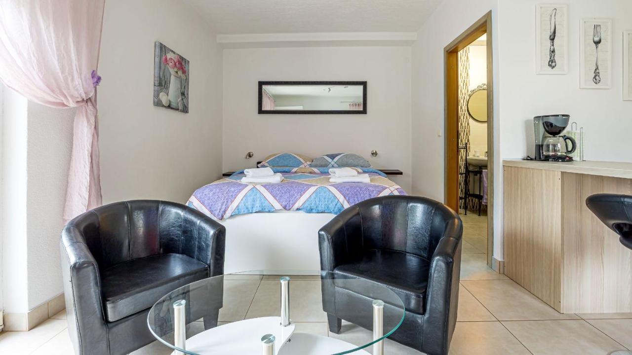 Apartments Klara Сень Экстерьер фото