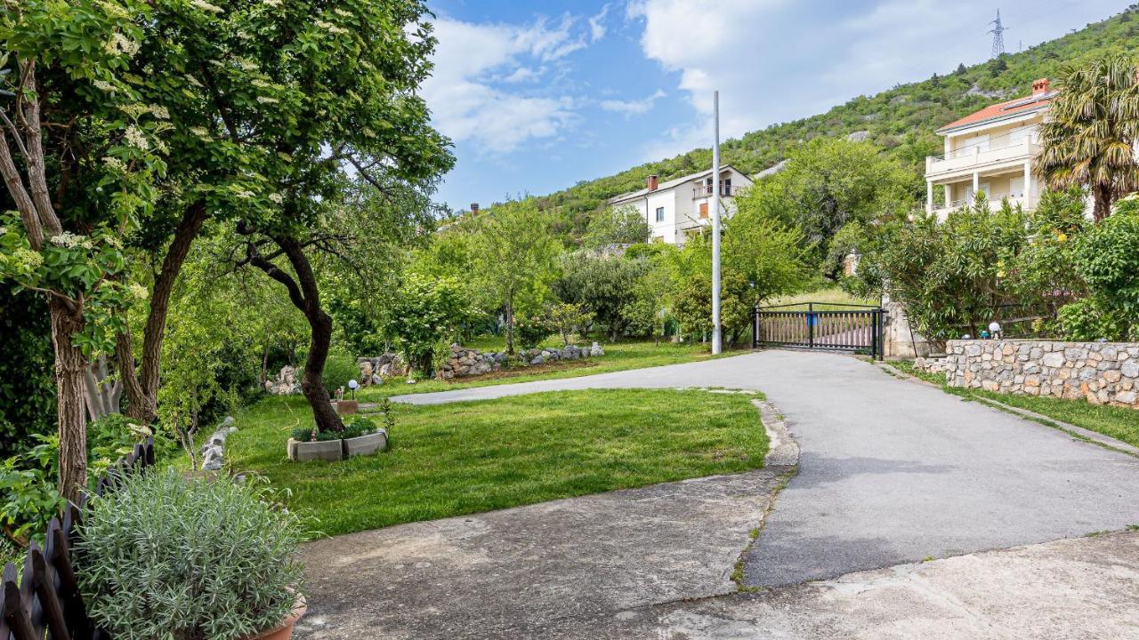 Apartments Klara Сень Экстерьер фото