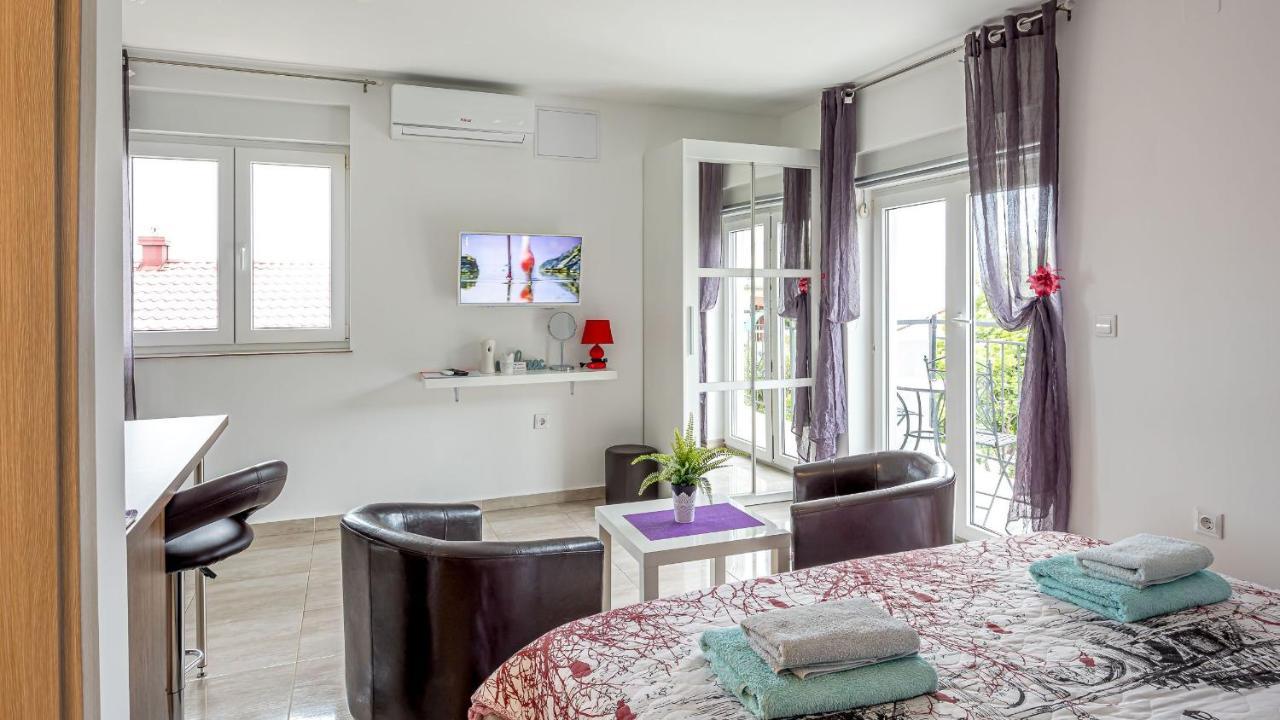 Apartments Klara Сень Экстерьер фото