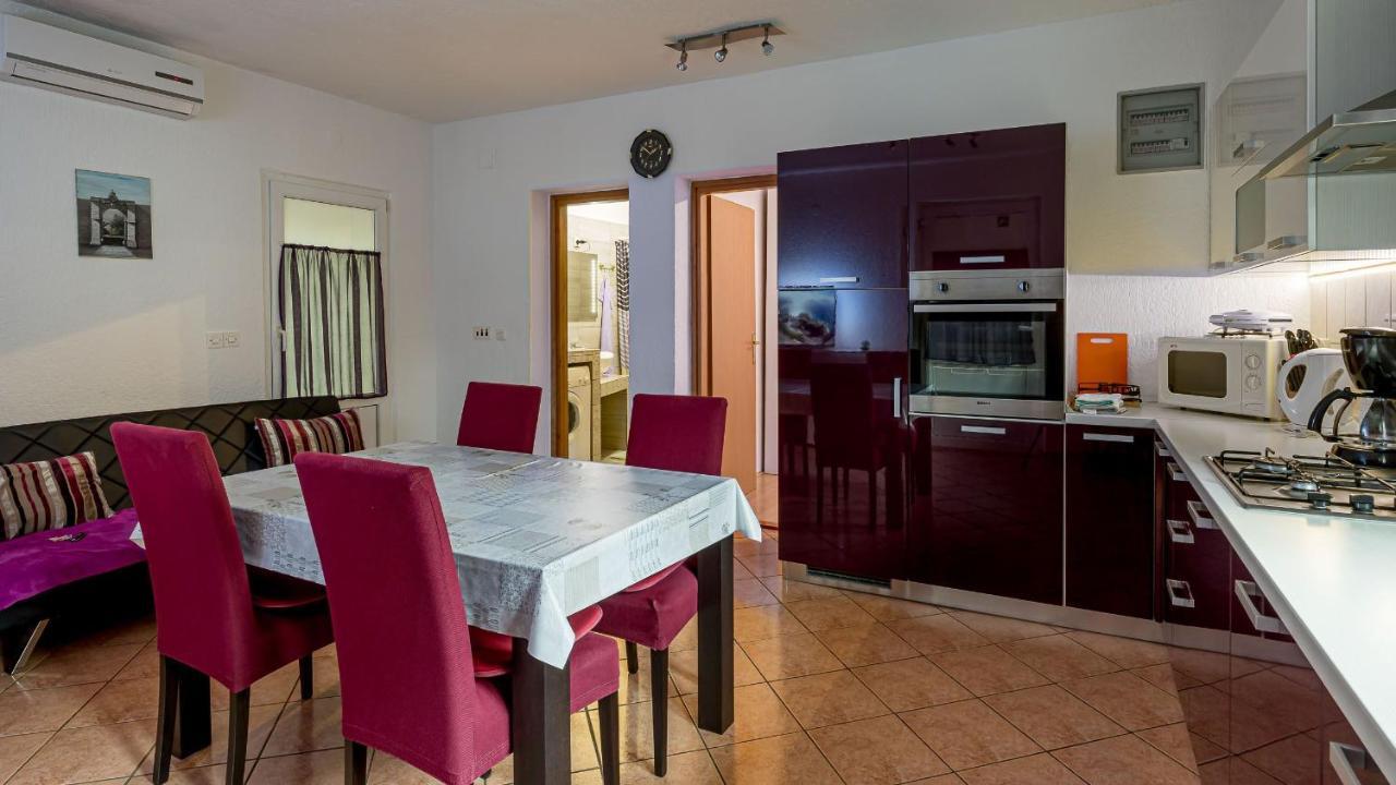 Apartments Klara Сень Экстерьер фото